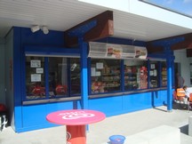 Kiosk und Essensausgabe